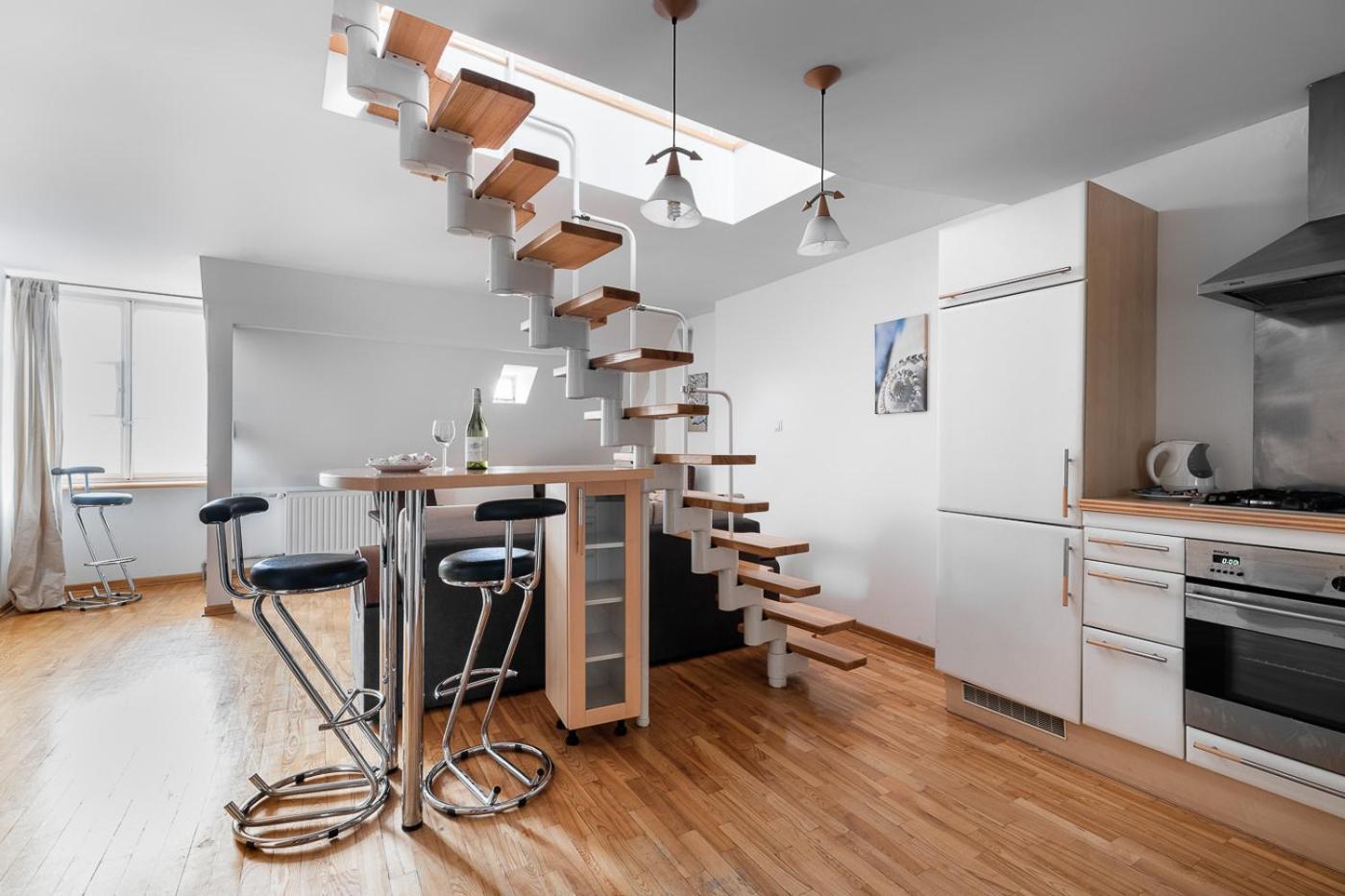 P&O Serviced Apartments Old Town Podwale Warszawa Rum bild